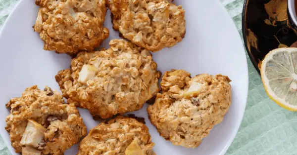 Apple Oatmeal Cookies