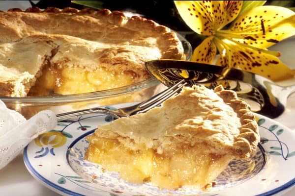 apple pie, slice, plate