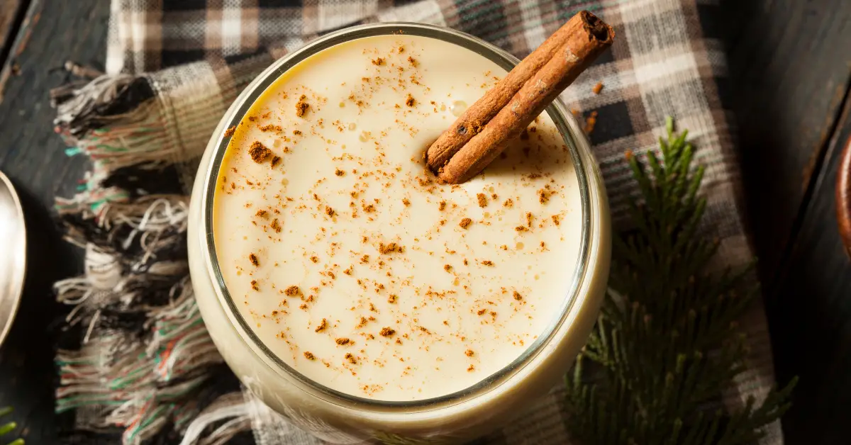 20 Easy Christmas Drink Ideas - Go Money Mom