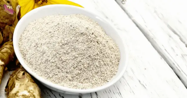 arrowroot powder in bowl