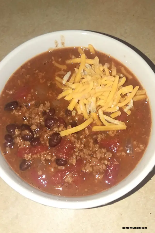 Chili For A Crowd - Go Money Mom