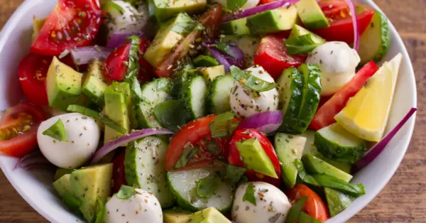 avocado salad with cucumber and tomatoes