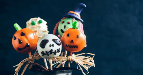 Halloween cake pops