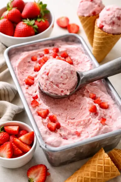 strawberry icecream